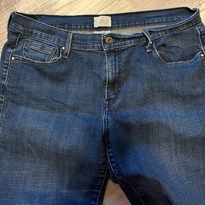 Levi's Dark Blue Cropped/cuffed Women's Jeans